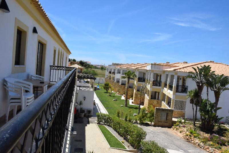 Novochoro Apartments - Genel