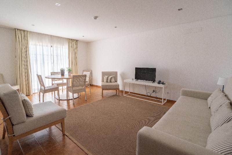 Novochoro Apartments - Oda