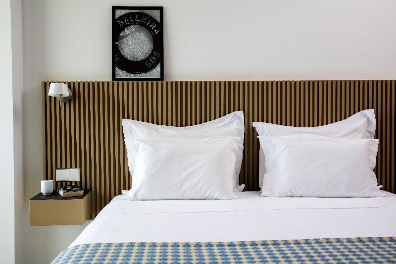 Memmo Baleeira Hotel - Oda