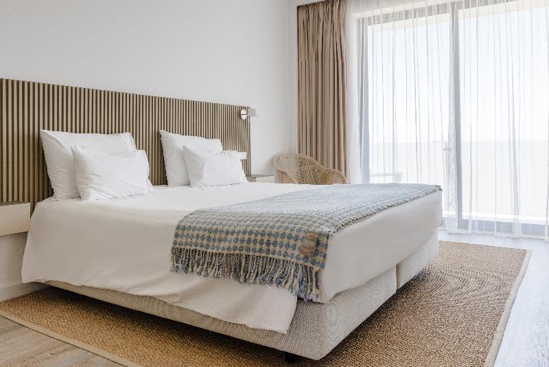 Memmo Baleeira Hotel - Oda