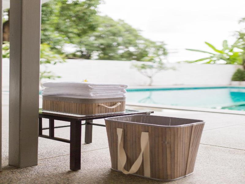 Oasis Hotel Chiang Mai - Havuz
