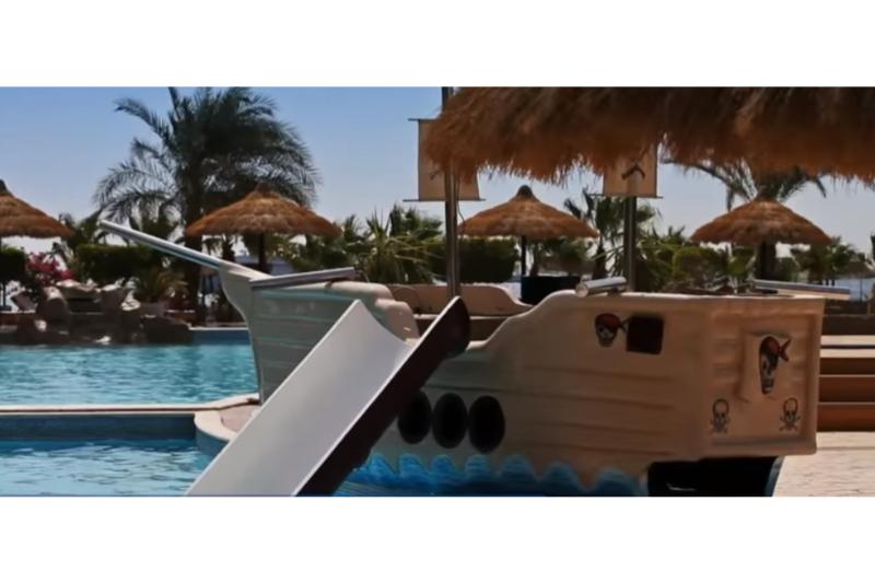 Lotus Bay Beach Resort - Havuz