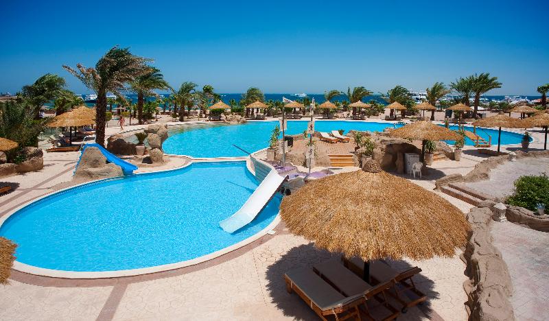 Lotus Bay Beach Resort - Havuz