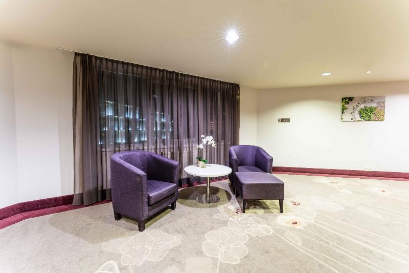 Plaza Premium Wien - Lobi