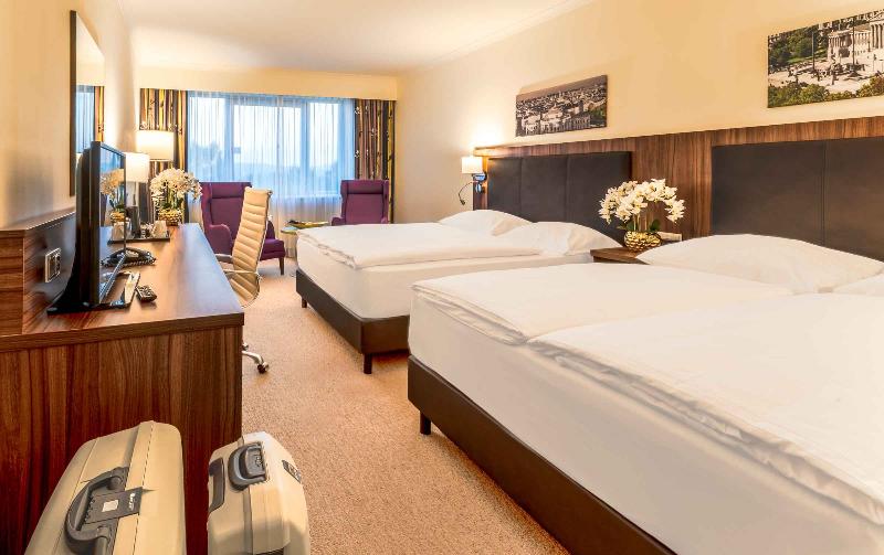 Plaza Premium Wien - Oda
