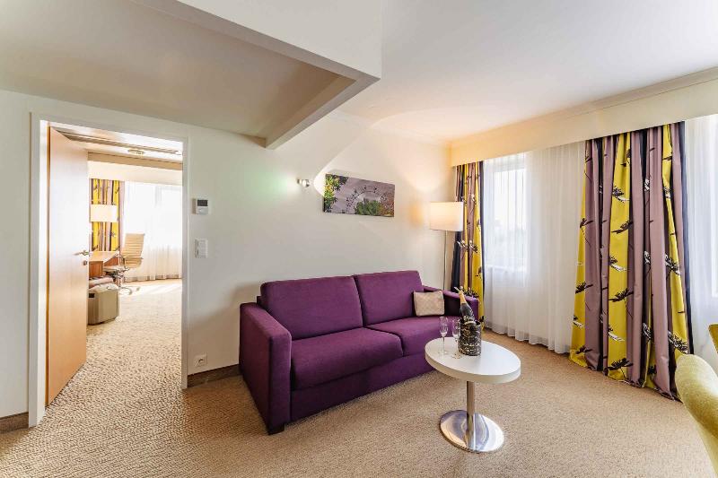 Plaza Premium Wien - Oda