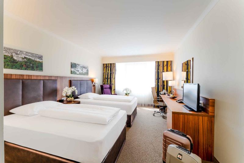 Plaza Premium Wien - Oda