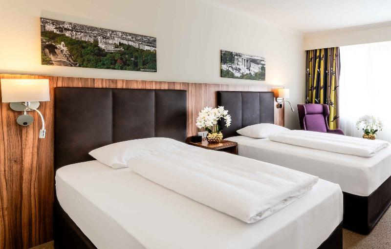 Plaza Premium Wien - Oda