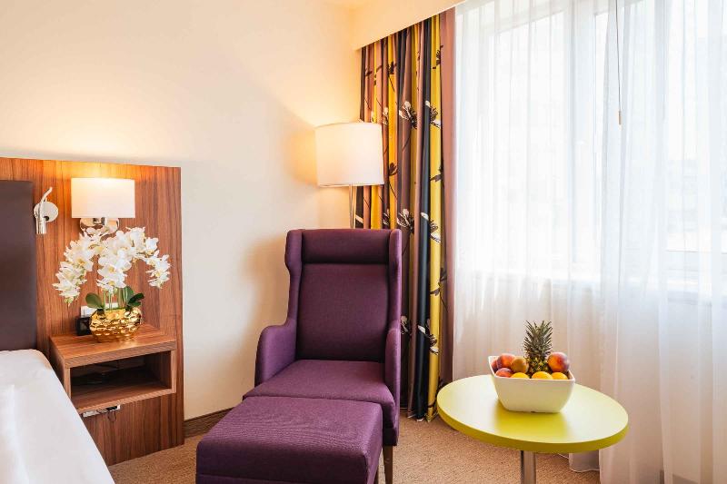 Plaza Premium Wien - Oda