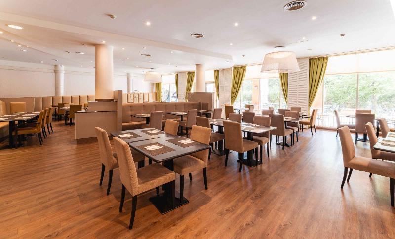 Plaza Premium Wien - Restoran