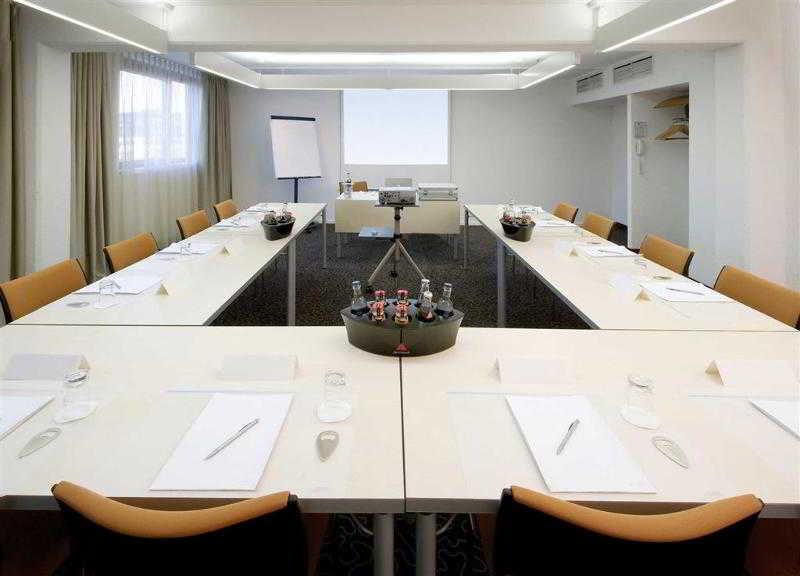 Novotel Frankfurt City otel fotoğrafı