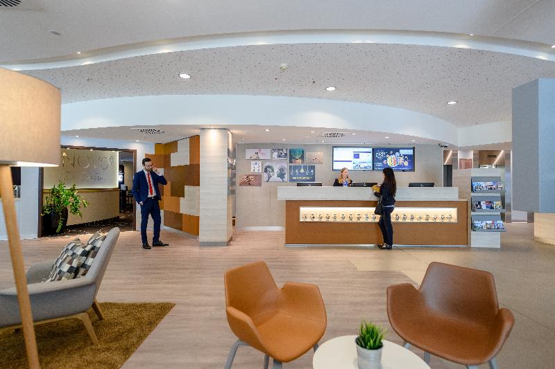 Novotel Frankfurt City - Genel