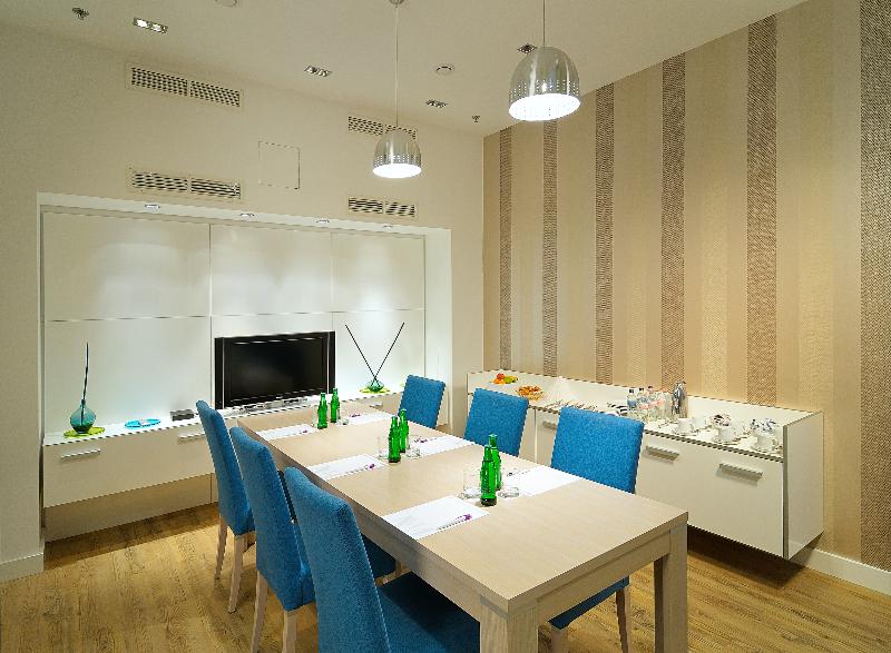 Atrium Hotel by Mellow Mood Hotels - Genel