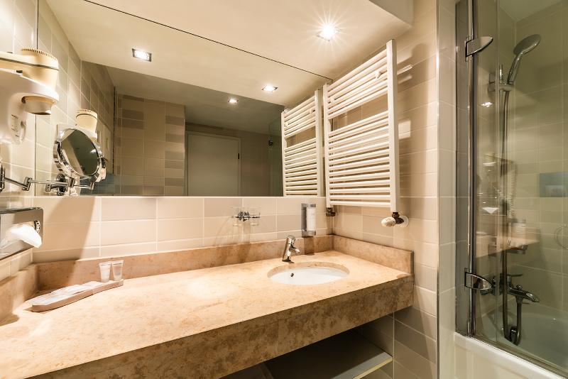 Atrium Hotel by Mellow Mood Hotels - Oda