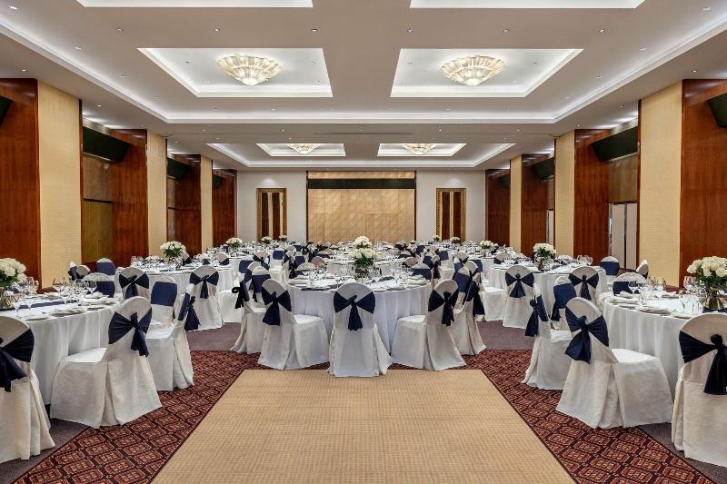 Le Méridien Al Aqah Beach Resort - Toplantı