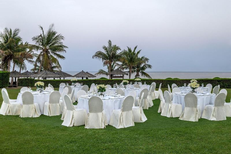 Le Méridien Al Aqah Beach Resort - Toplantı