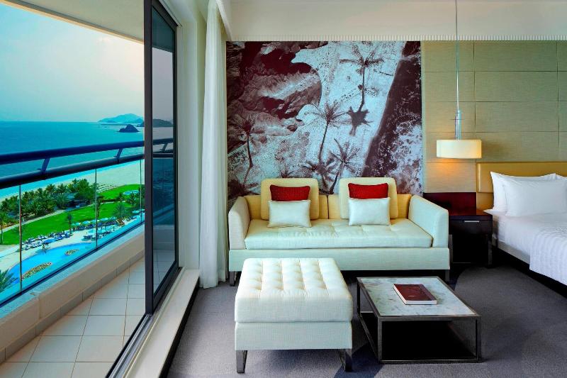 Le Méridien Al Aqah Beach Resort - Oda