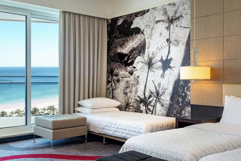 Le Méridien Al Aqah Beach Resort - Oda