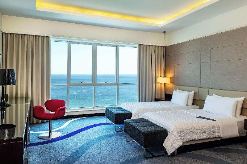 Le Méridien Al Aqah Beach Resort - Oda