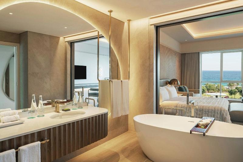 Le Méridien Al Aqah Beach Resort - Oda