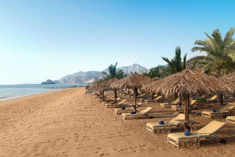 Le Méridien Al Aqah Beach Resort - Plaj