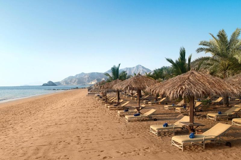 Le Méridien Al Aqah Beach Resort - Plaj
