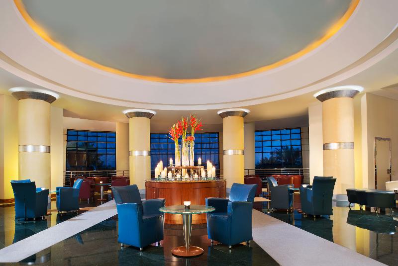 Le Méridien Al Aqah Beach Resort - Restoran