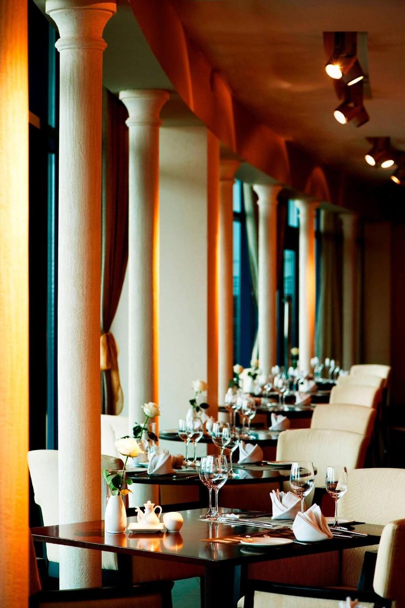 Le Méridien Al Aqah Beach Resort - Restoran