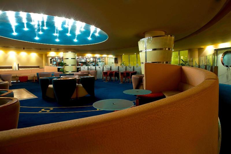 Le Méridien Al Aqah Beach Resort - Restoran