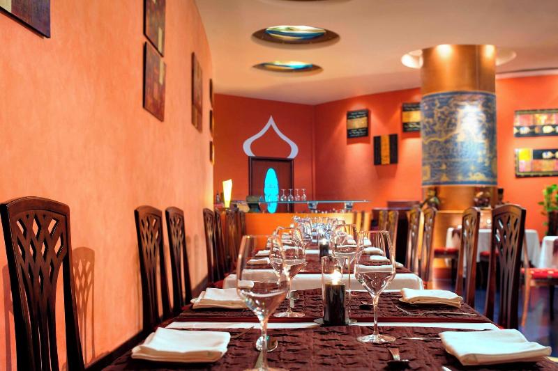 Le Méridien Al Aqah Beach Resort - Restoran