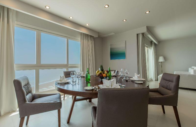 The Radisson Blu Resort Fujairah - Oda