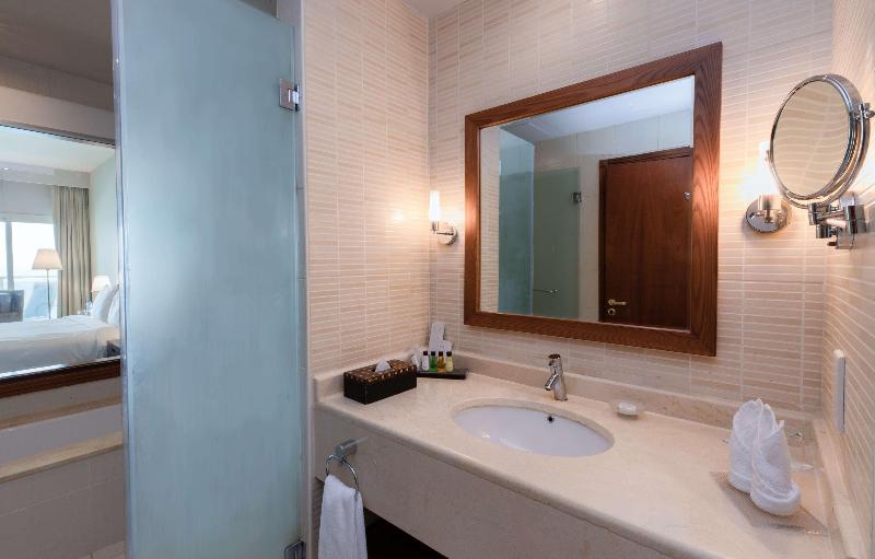 The Radisson Blu Resort Fujairah - Oda