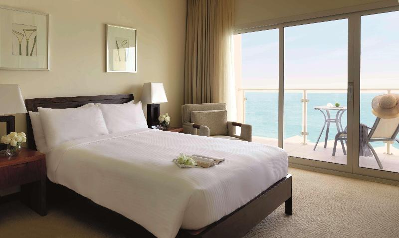 The Radisson Blu Resort Fujairah - Oda