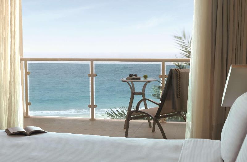 The Radisson Blu Resort Fujairah - Oda