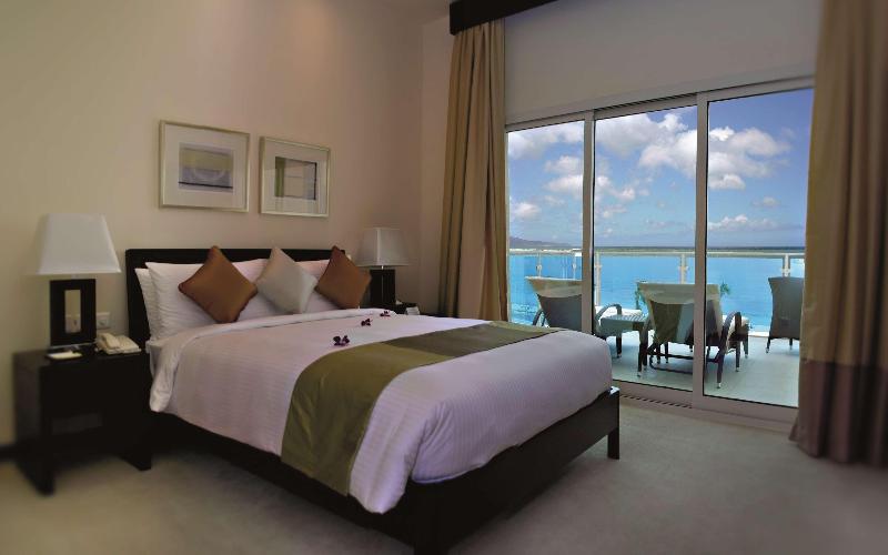 The Radisson Blu Resort Fujairah - Oda