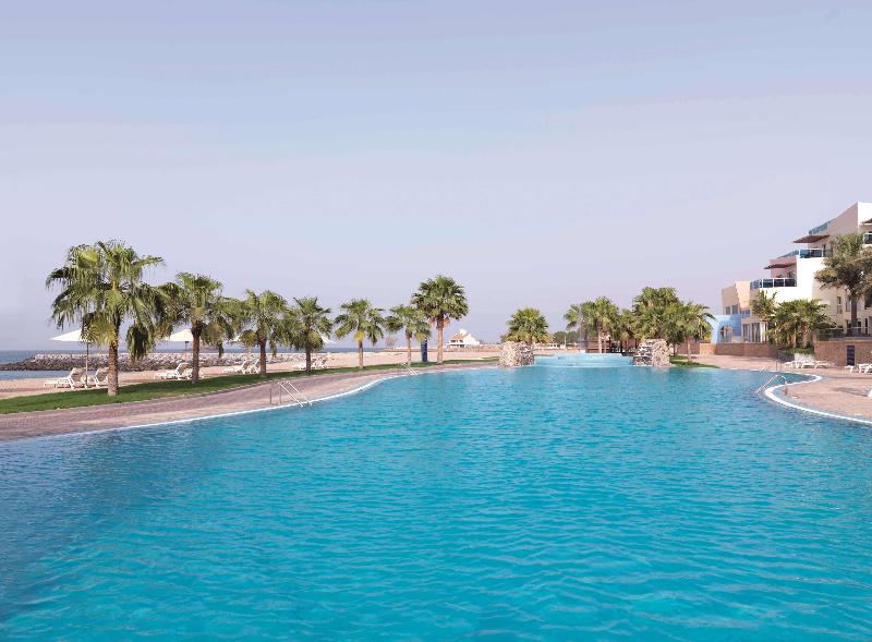 The Radisson Blu Resort Fujairah - Havuz