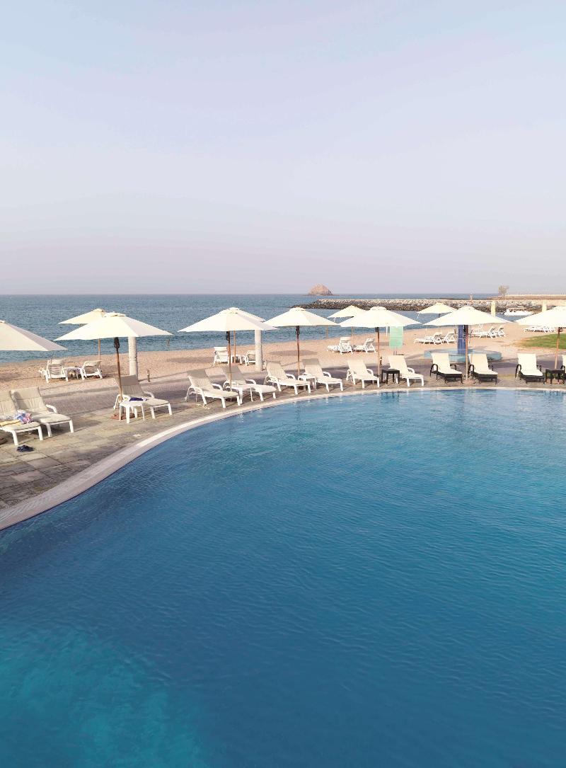 The Radisson Blu Resort Fujairah - Havuz