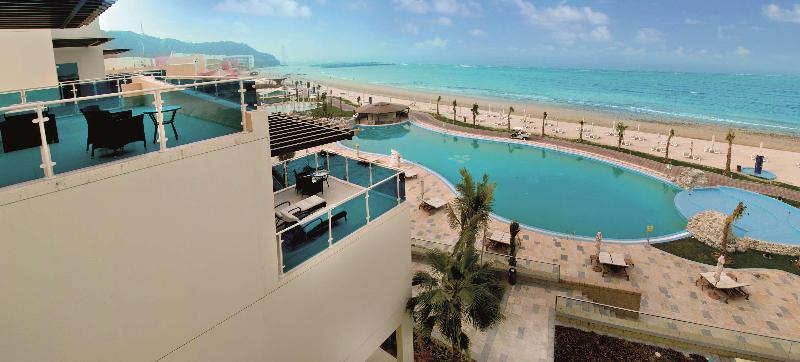 The Radisson Blu Resort Fujairah - Havuz