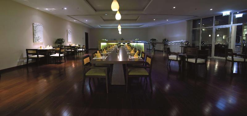 The Radisson Blu Resort Fujairah - Restoran