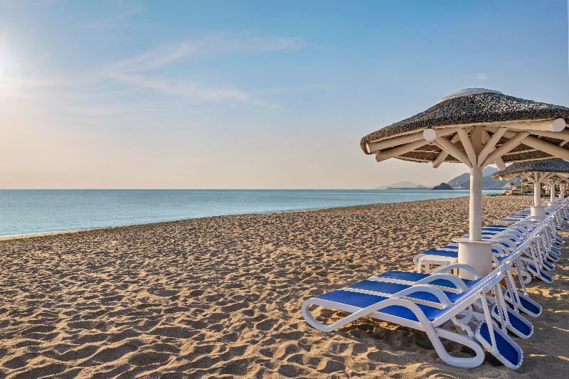 Fujairah Rotana Resort and Spa - Plaj