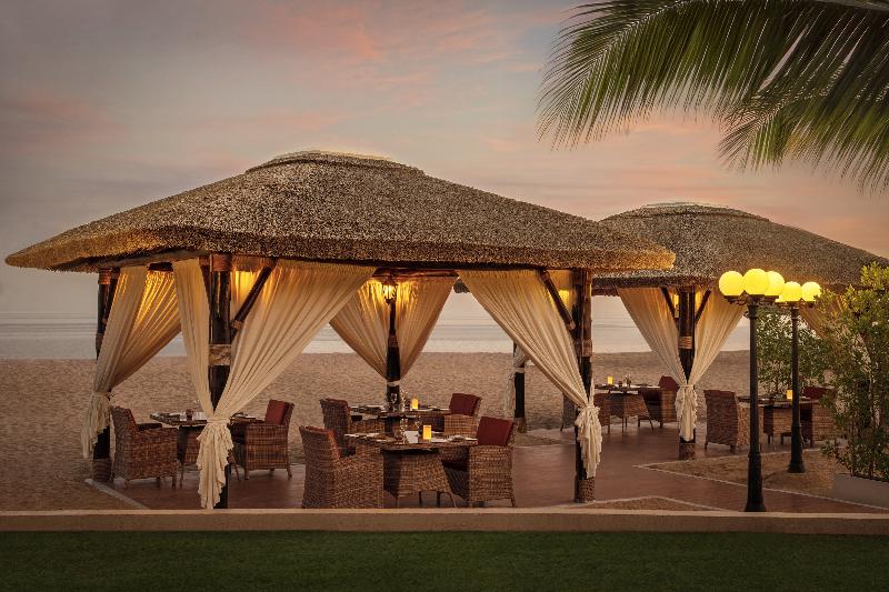 Fujairah Rotana Resort and Spa - Restoran