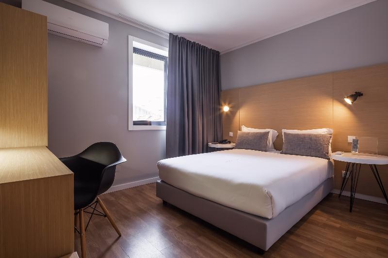 ClipHotel Gaia Porto - Oda