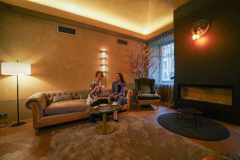 987 Design Prague hotel - Lobi