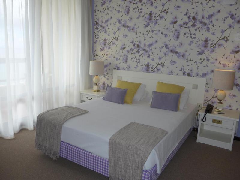 Pestana Bahia Praia Nature and Beach Resort - Oda