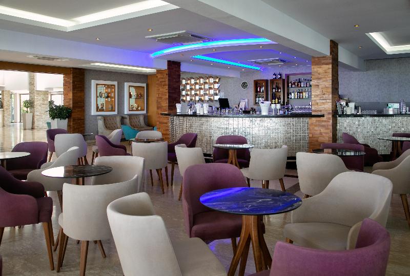 Asterias Beach Hotel - Bar