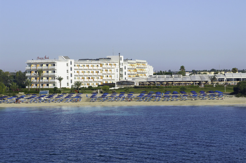 Asterias Beach Hotel - Plaj
