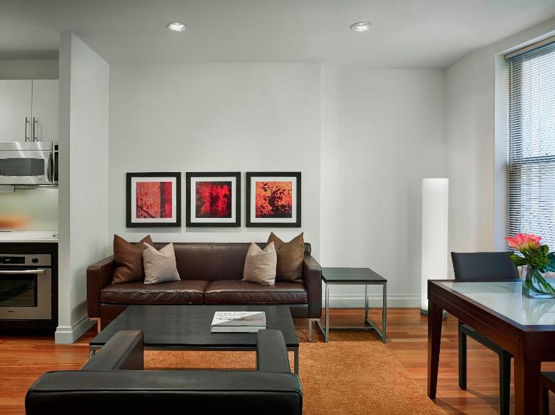 AKA Times Square - Apartments - Oda