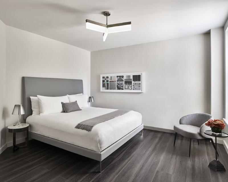 AKA Times Square - Apartments - Oda
