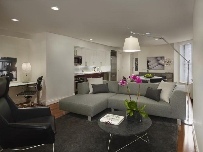 AKA Times Square - Apartments - Oda