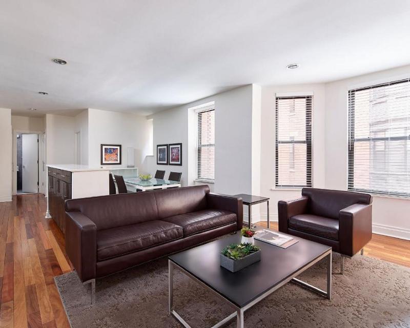 AKA Times Square - Apartments - Oda